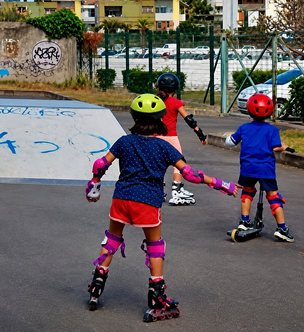 Enfant pratiquant le roller pendant le Kids Park